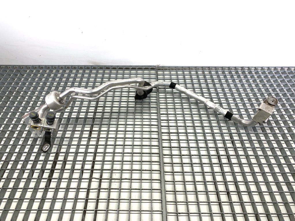 [STARK-782576] Maneta de aire acondicionado Volvo V90 II Kombi 2016-2022