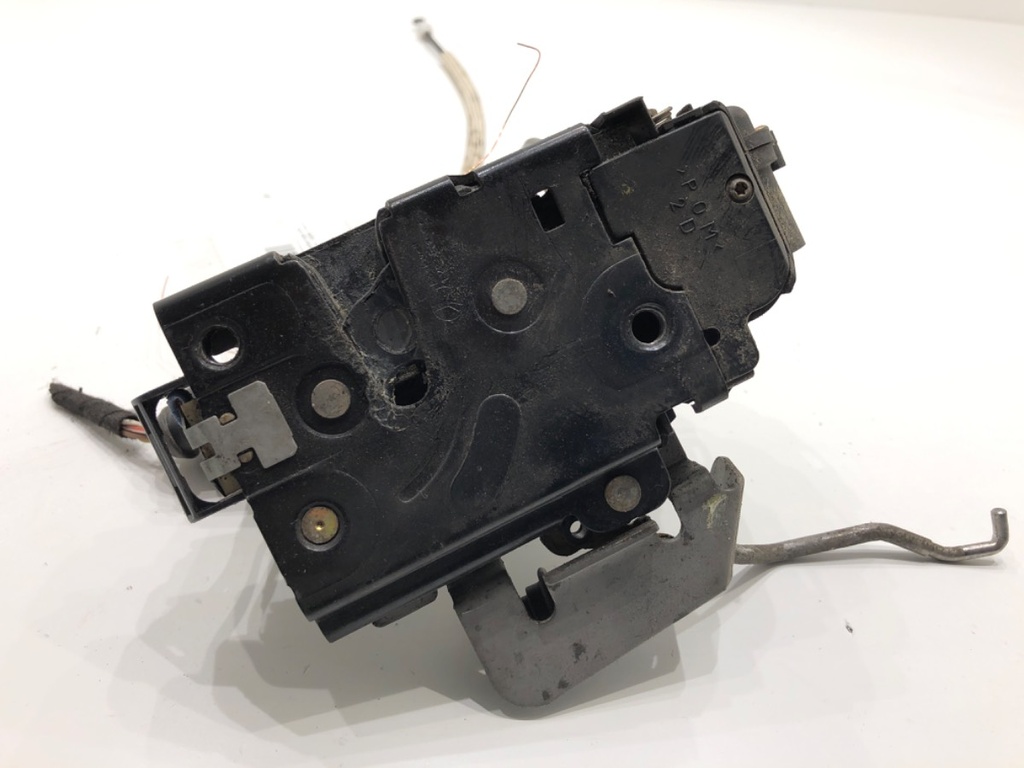 [STARK-784039] Cerradura puerta delantera derecha Audi A6 C5 (4B2) 1997-2005