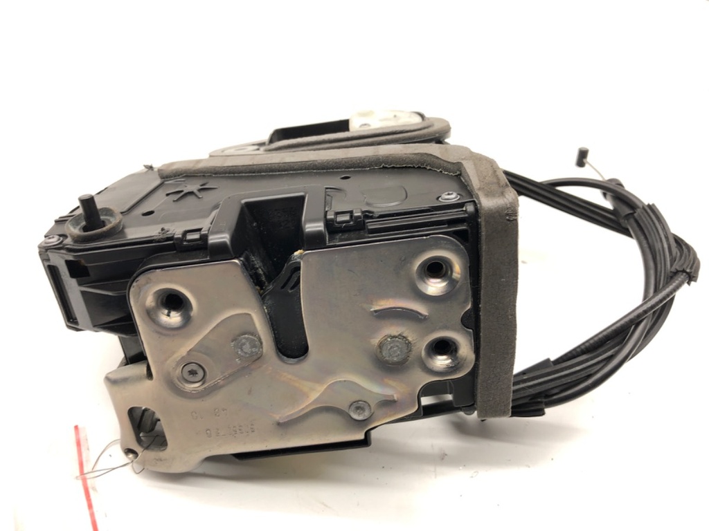 [STARK-784197] Cerradura puerta trasera derecha OPEL Astra K (B16) 2015-2022