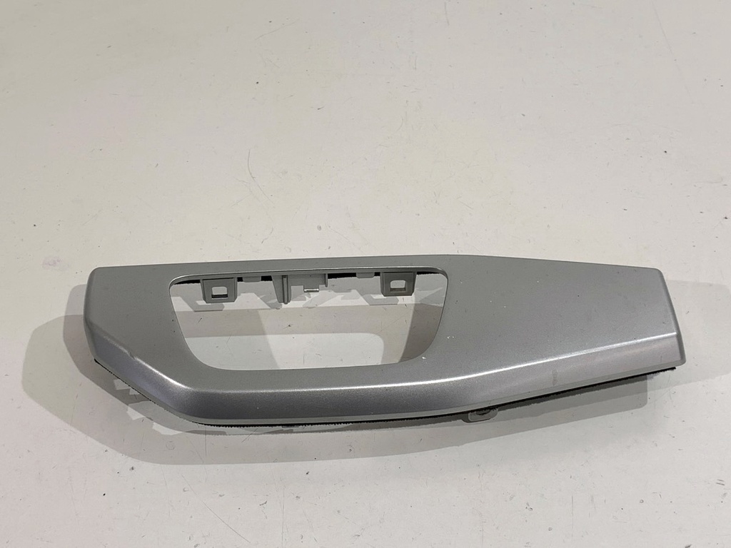 [STARK-784377] Tira decorativa AUDI A5 (F53, F5P) 2.0 TDI 2016-2022