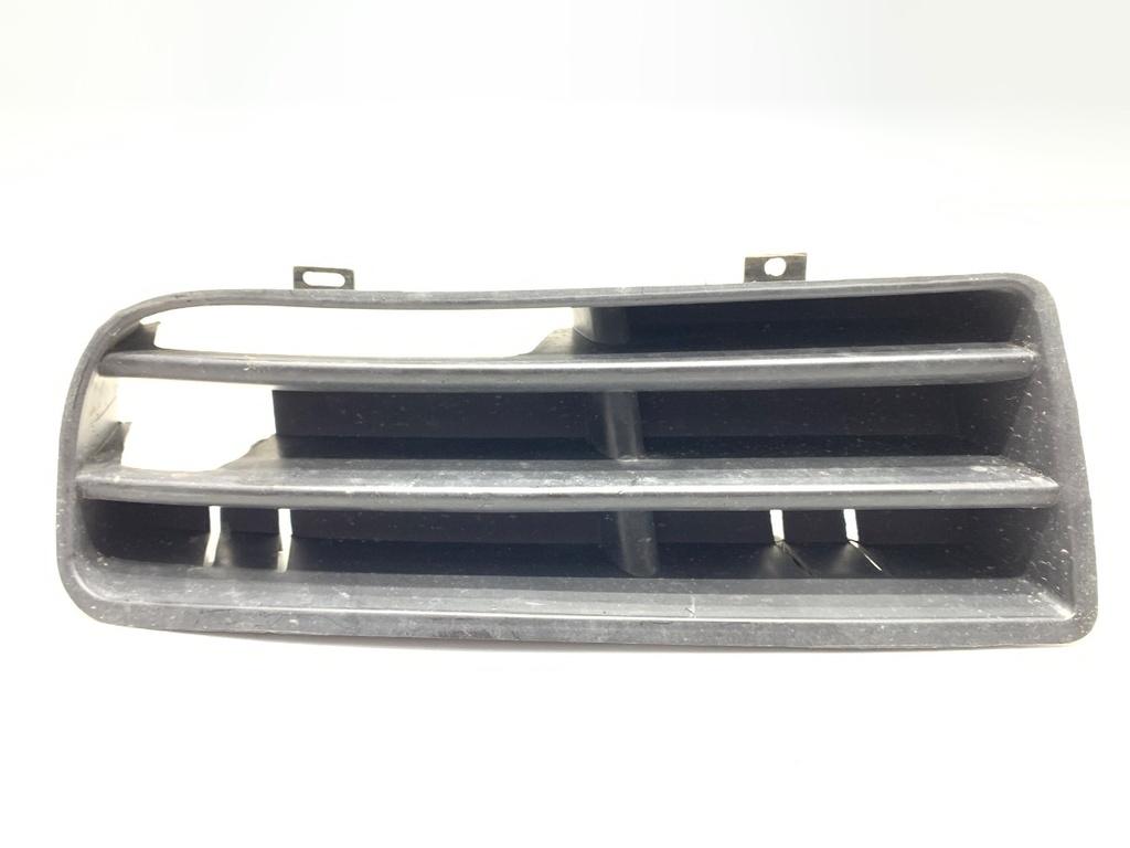 [STARK-784881] Rejilla delantera izquierda del parachoques VW Golf IV Variant (1J5) 1999-2006