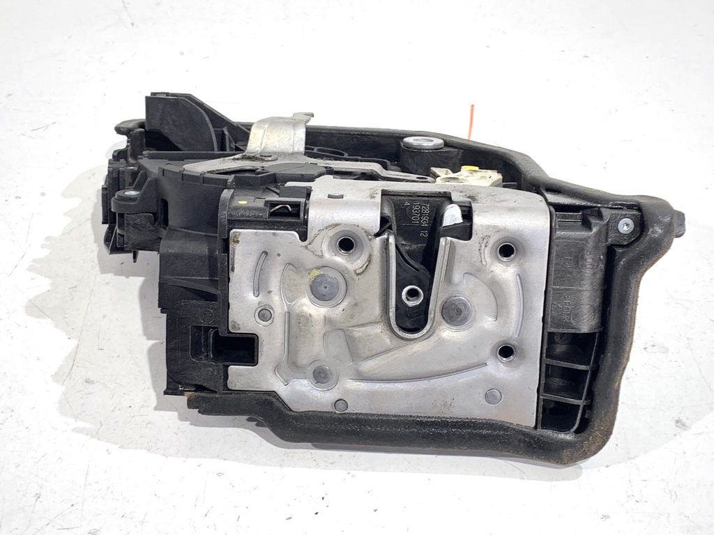 [STARK-789272] Cerradura de puerta delantera derecha BMW X2 (F39) 2017-2022