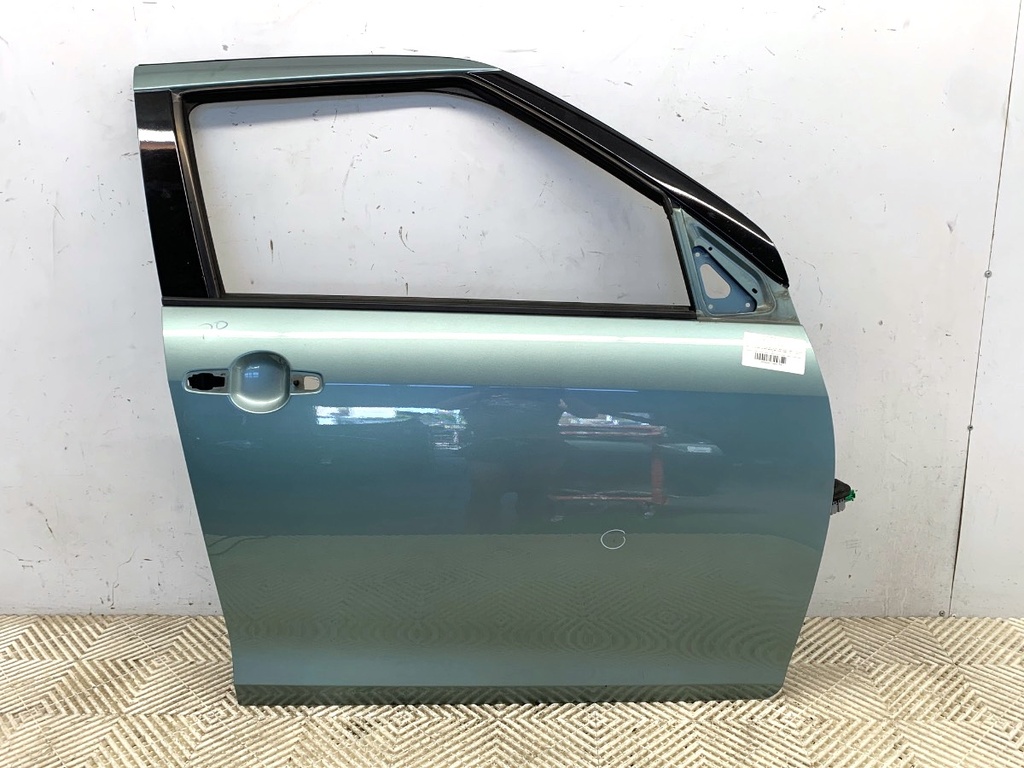 [STARK-734475] Puerta delantera derecha SUZUKI SWIFT IV (FZ, NZ) 2010-2022
