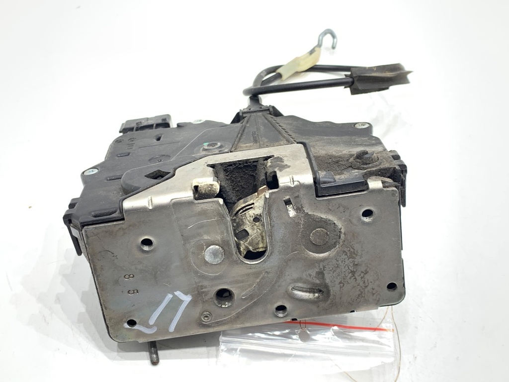 [STARK-791293] Cerradura de puerta trasera izquierda OPEL CORSA D (S07) 2006-2014