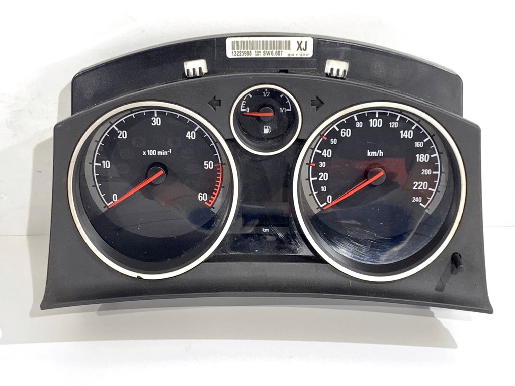 [STARK-791951] Velocímetro OPEL ASTRA H (A04) 1.3 CDTI 66 kW 2005-2010