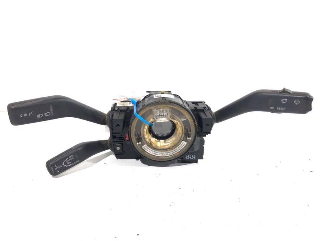 [STARK-792551] Combinado de luces e intermitentes VW Passat B6 (3C2) 2.0 TDI 103 kW 2005-2009