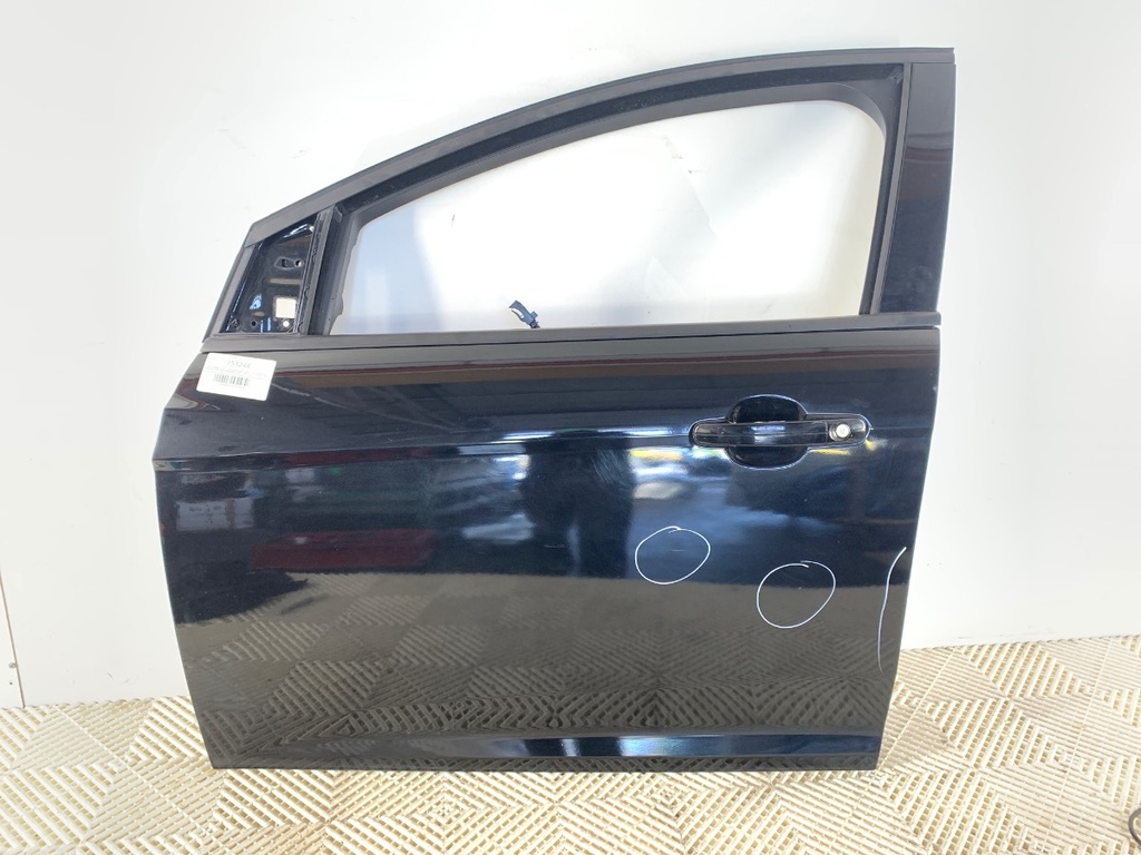 [STARK-753248] Puerta delantera izquierda Ford Focus III 2010-2022