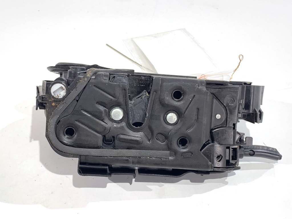 [STARK-793981] Cierre de puerta trasera izquierda SKODA OCTAVIA III Combi (5E5, 5E6) 2012-2022