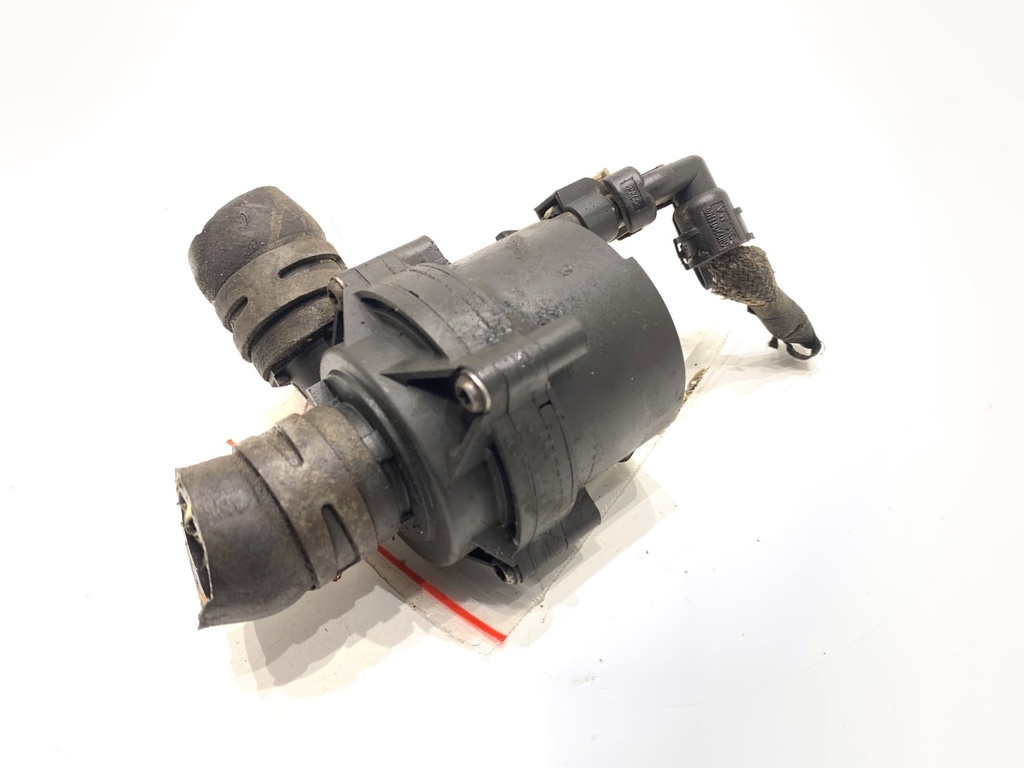 [STARK-794785] Bomba de agua adicional VW Golf VII (5G1, BQ1, BE1, BE2) 1.6 TDI 81 kW 2013-2022