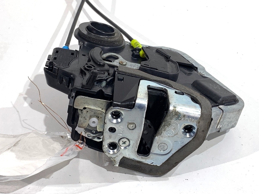 [STARK-795182] Cerradura de puerta trasera derecha para Lexus NX (_Z1_) 2014-2022