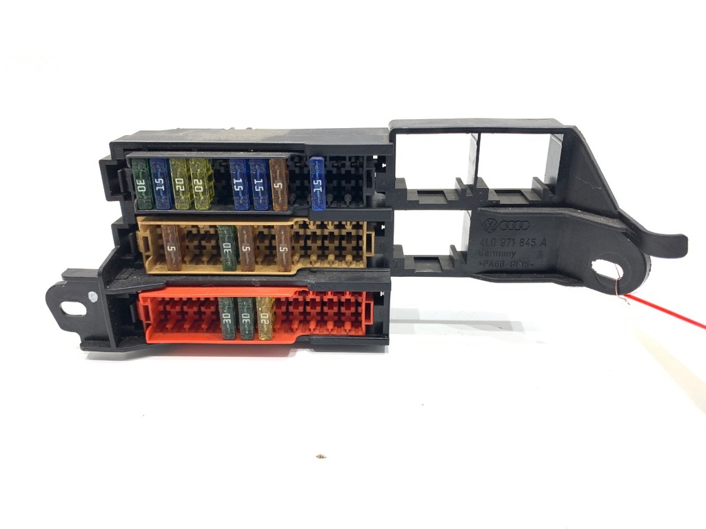 [STARK-795424] Caja de fusibles Audi Q7 (4LB) 2006-2016