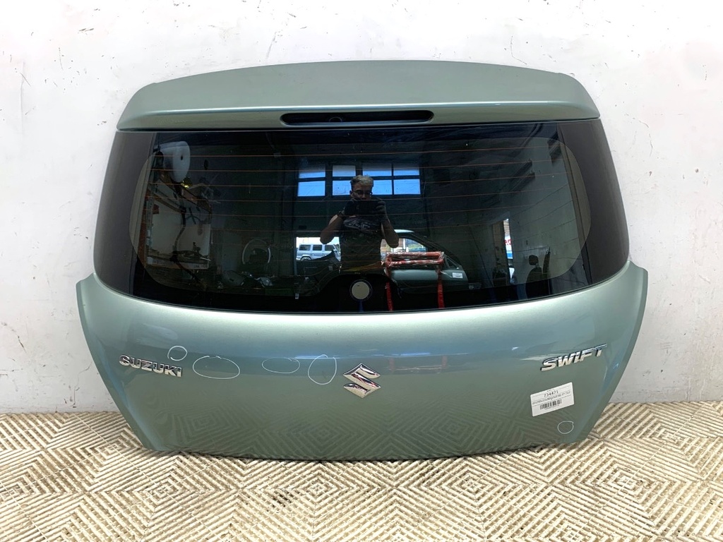 [STARK-734471] Portón trasero SUZUKI SWIFT IV (FZ, NZ) 2010-2022