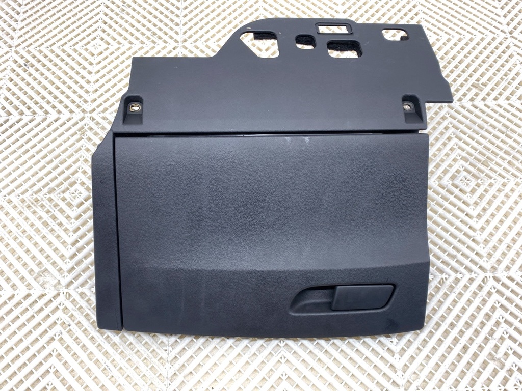 [STARK-795944] Guante portaobjetos del pasajero para Audi A4 B9 Avant (8W5, 8WD) 2015-2025
