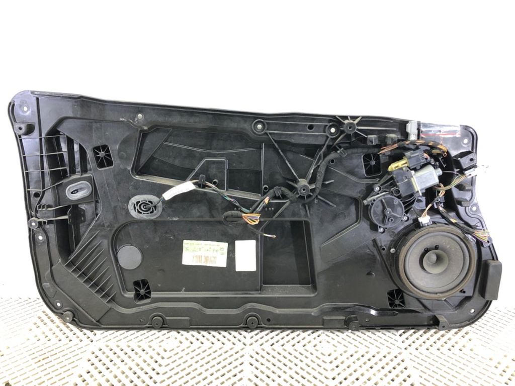 [STARK-798789] Elevador de ventana delantero izquierdo Ford Fiesta VI (CB1, CCN) 2008-2022