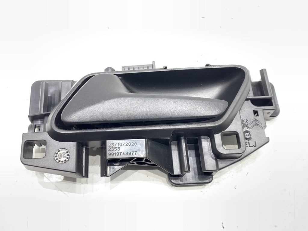 [STARK-801075] Manilla interior de puerta delantera izquierda PEUGEOT PARTNER (K9) 2018-2022