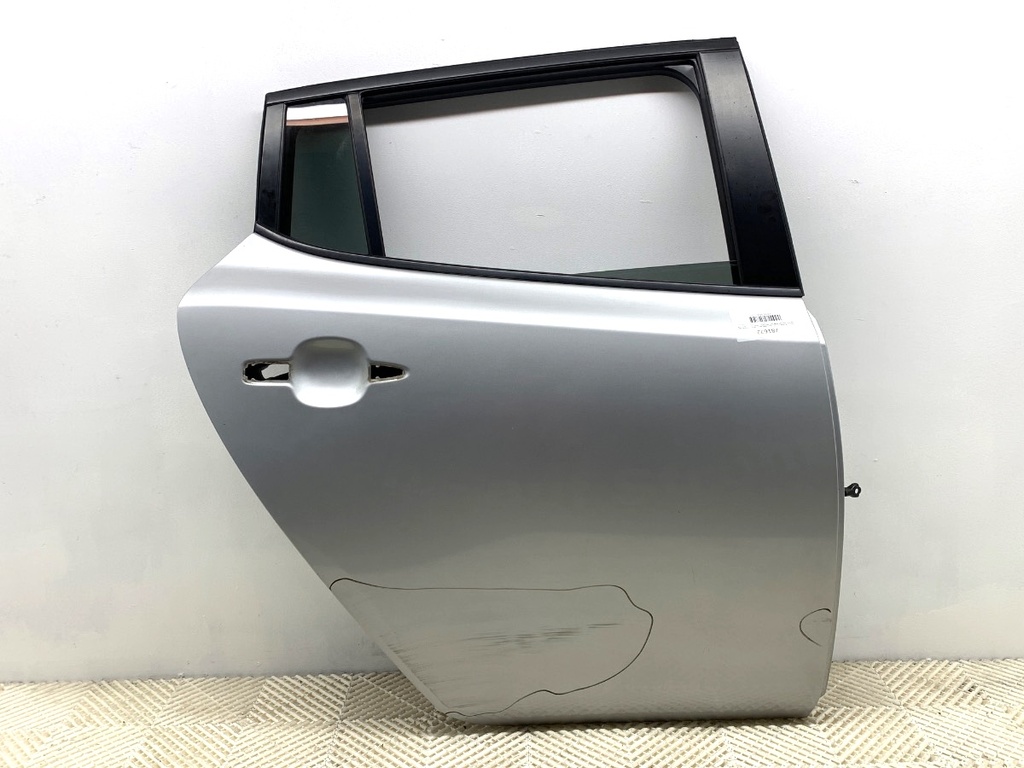 [STARK-781672] Puerta trasera derecha NISSAN LEAF (ZE0) 2010-2022
