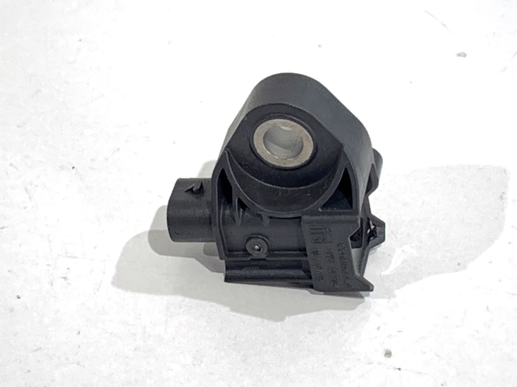 [STARK-802129] Sensor de impacto BMW Serie 5 (G30, F90) 2016-2022