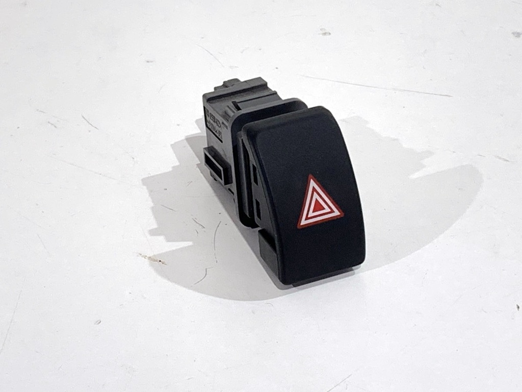 [STARK-804035] Interruptor de luces de emergencia TOYOTA C-HR (_X1_) 1.2 85 kW 2016-2022