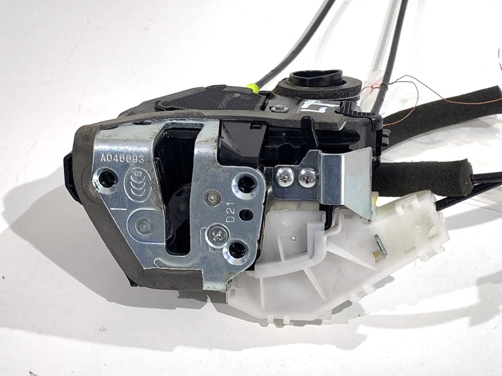 [STARK-804027] Cerradura de puerta trasera izquierda Toyota C-HR (_X1_) 2016-2022