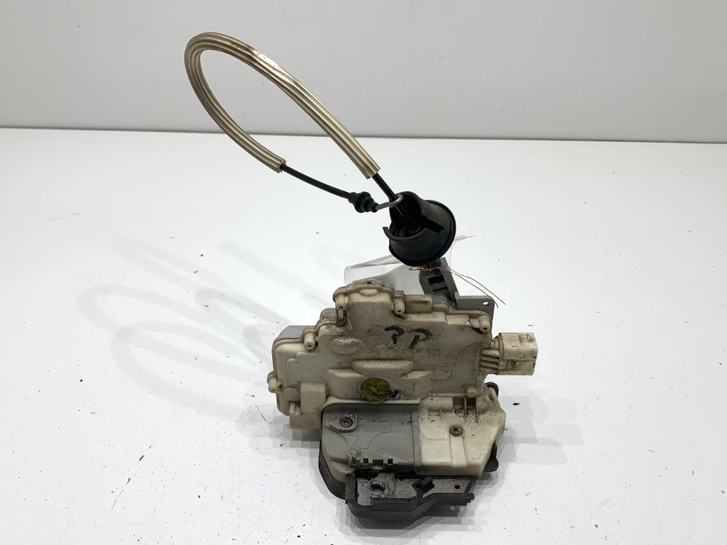 [STARK-804298] Cerradura de puerta delantera derecha Audi A6 C6 (4F2) 2004-2011