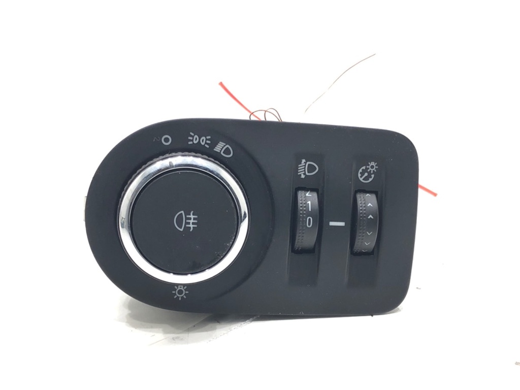 [STARK-805203] Interruptor de luces Opel Corsa E (X15) 1.4 66 kW 2014-2022