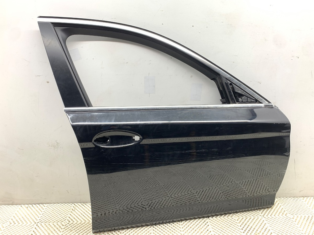 [STARK-800728] Puerta delantera derecha BMW Serie 5 (G30, F90) 2016-2022
