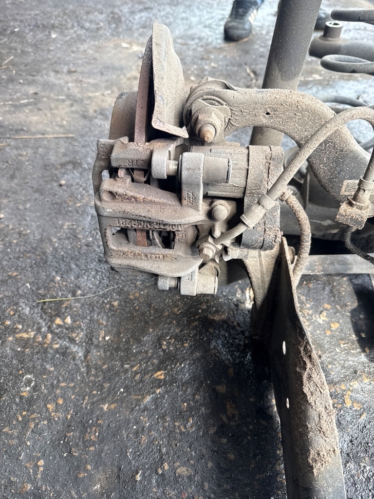 [EPE-102894] Pinza de freno trasera derecha Volkswagen Golf VIII 1.5 TSI