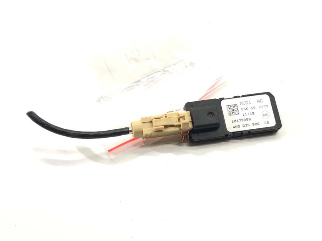 [STARK-809756] Amplificador de audio AUDI A8 D5 (4N2, 4N8) 2017-2022 4N0035500