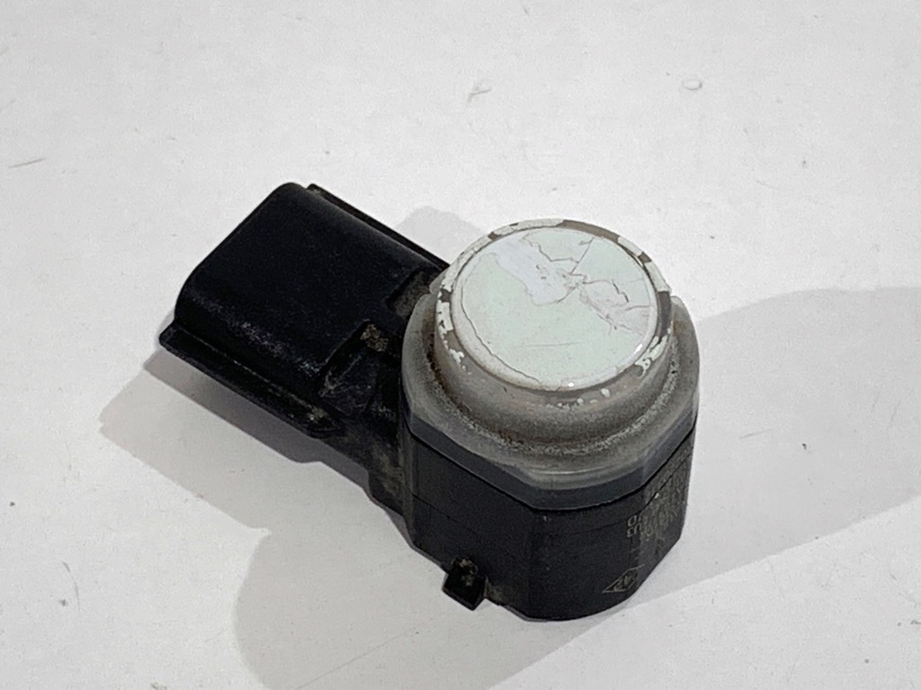 [STARK-809818] Sensor de aparcamiento PDC Renault Clio V (B7_) 2019-2022 284423387R