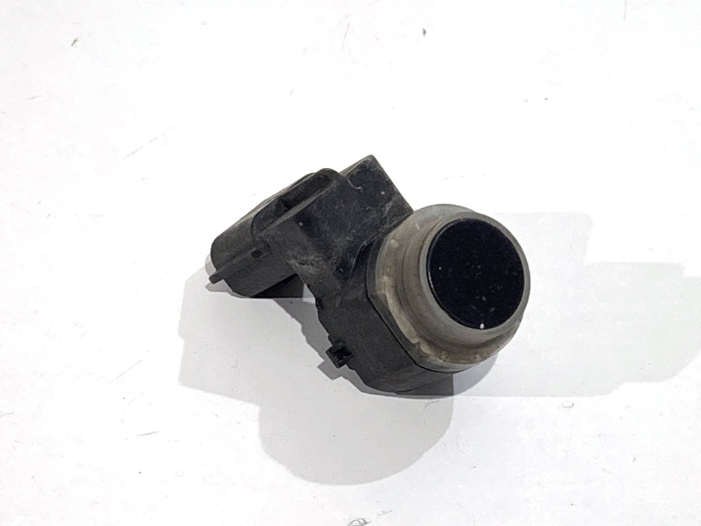 [STARK-809822] Sensor de aparcamiento trasero Renault Clio V (B7) 2019-2022 284426105R