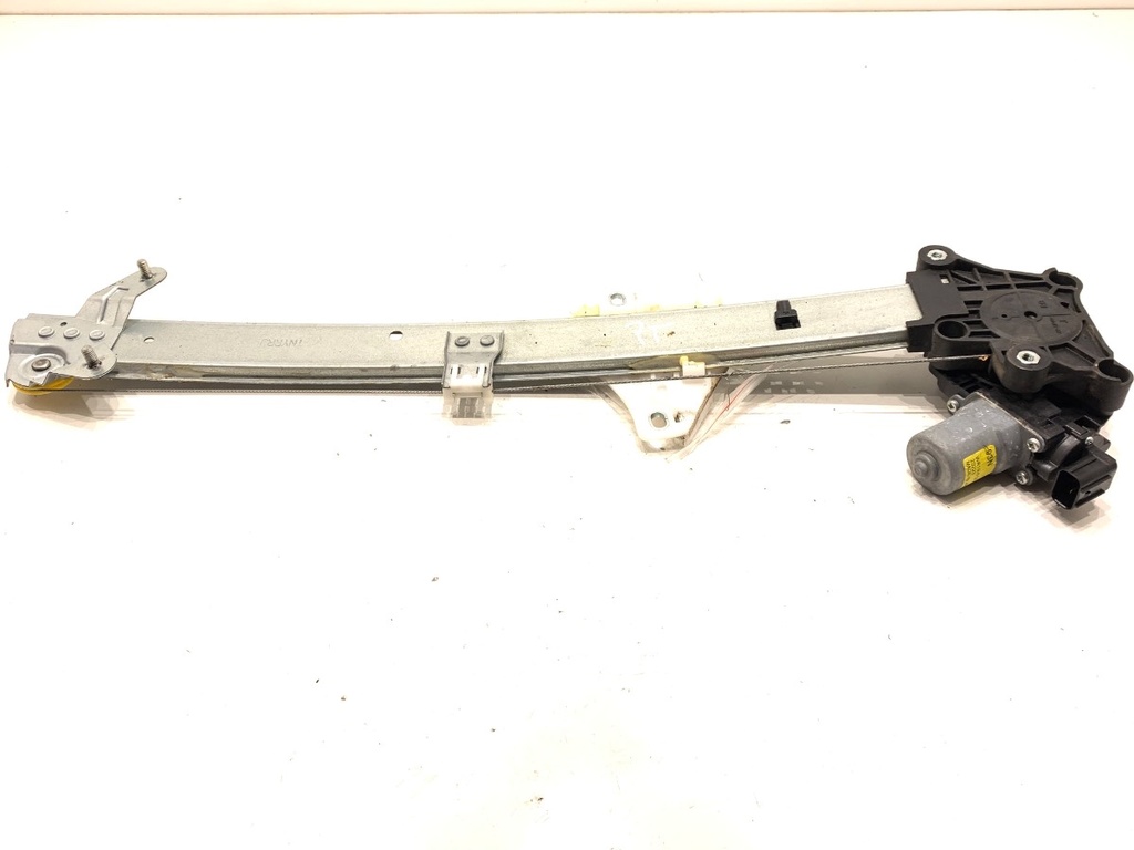 [STARK-809957] Elevalunas trasero derecho Honda CR-V V (RW_, RT_) 2016-2022