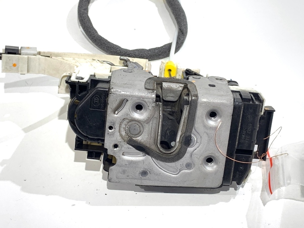 [STARK-811219] Cerradura de puerta delantera derecha VW Crafter 30-35 Autobus (2E_) 2.0 TDI 100 kW 2011-2016