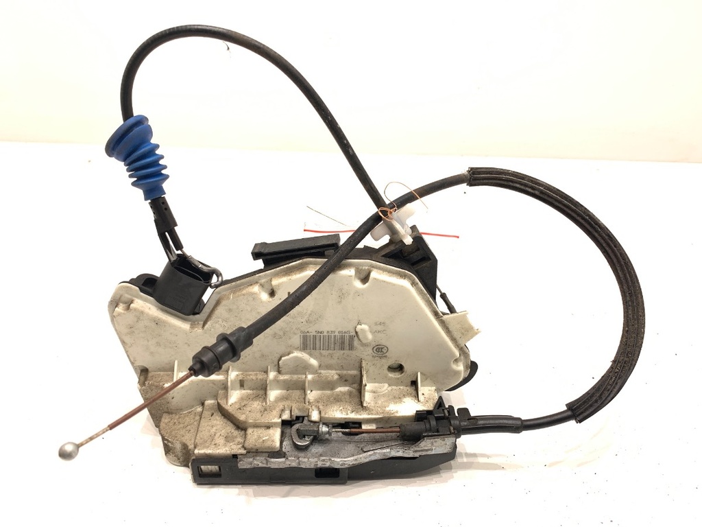 [STARK-811282] Cerradura de puerta trasera derecha VW CC B7 (358) 2.0 TDI 103 kW 2011-2016