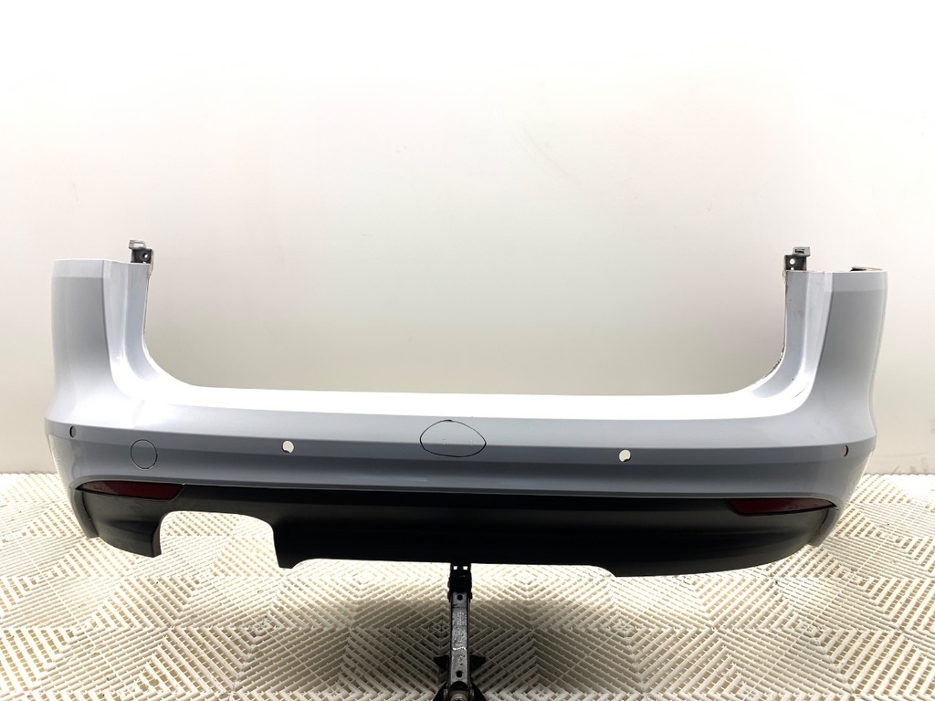 [STARK-787927] Parachoques trasero JAGUAR XF II (X260) 2015-2022