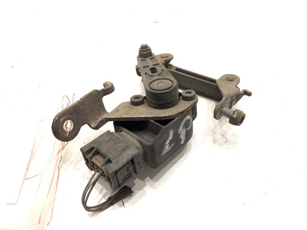 [STARK-813663] Sensor de nivel de xenón BMW 5 Gran Turismo (F07) 520d 135 kW 2011-2017