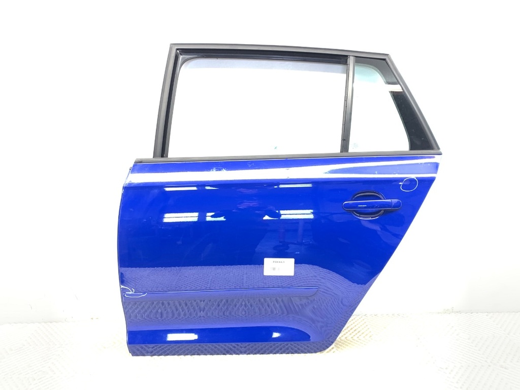 [STARK-816663] Puerta trasera izquierda SKODA RAPID (NH3, NK3, NK6) 2012-2022