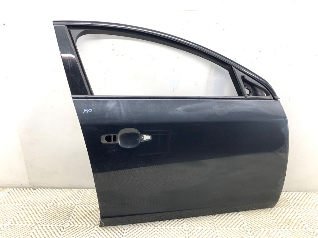 [STARK-820540] Puerta delantera derecha VOLVO V60 I (155, 157) 2010-2018