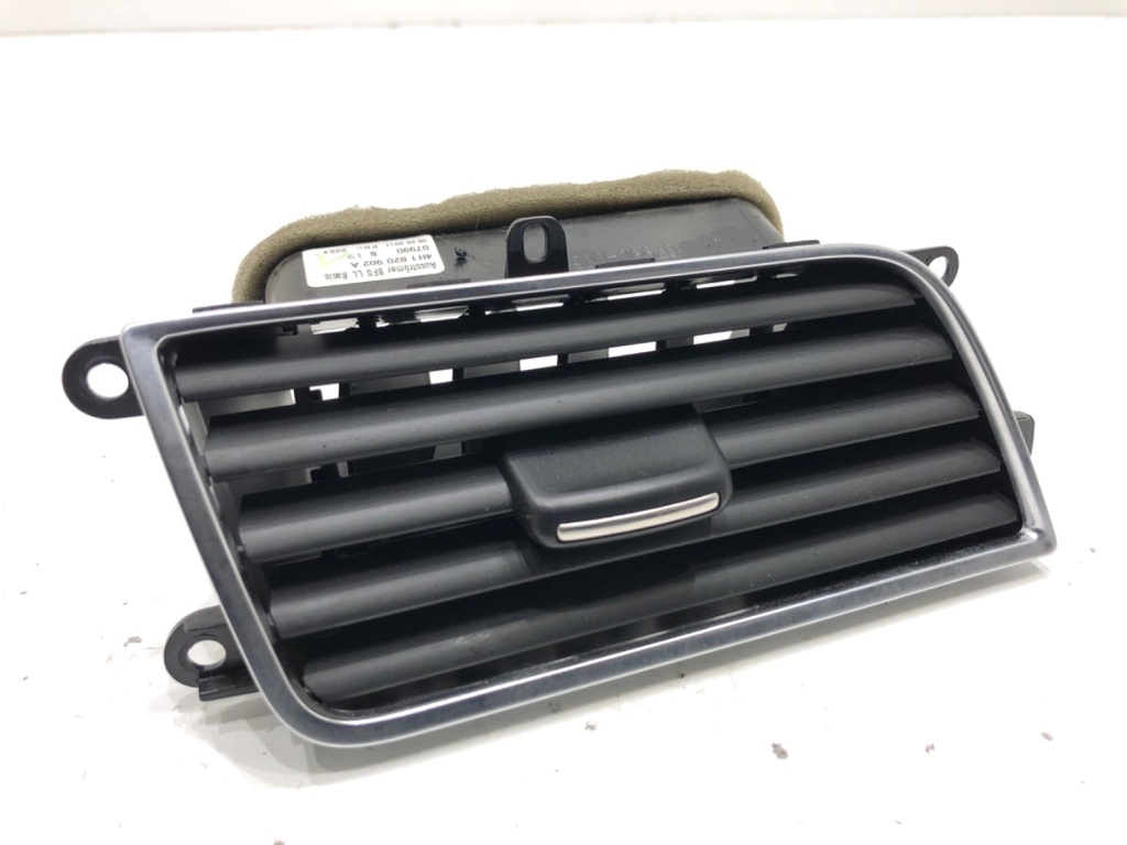 [STARK-818891] Rejilla de ventilación delantera derecha Audi A8 D4 (4H2, 4H8, 4HC, 4HL) 2009-2018