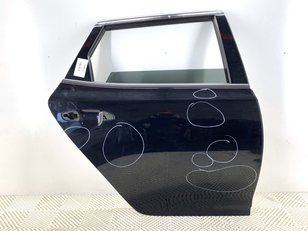 [STARK-830633] Puerta trasera derecha KIA OPTIMA Sportswagon (JF) 2016-2022