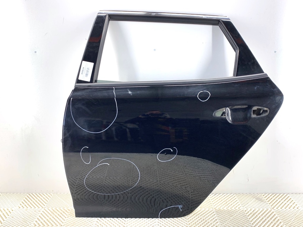 [STARK-830634] Puerta trasera izquierda KIA Optima Sportswagon (JF) 2016-2022