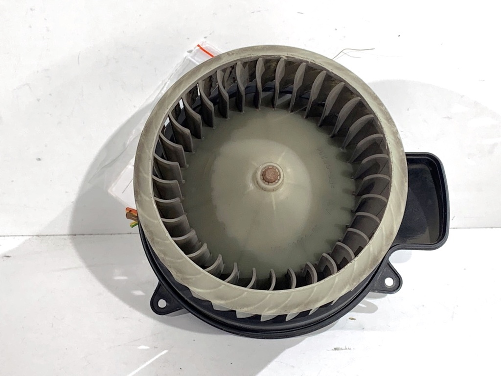 [STARK-819657] Ventilador de admisión para Audi A8 D4 (4H2, 4H8, 4HC, 4HL) 2009-2018