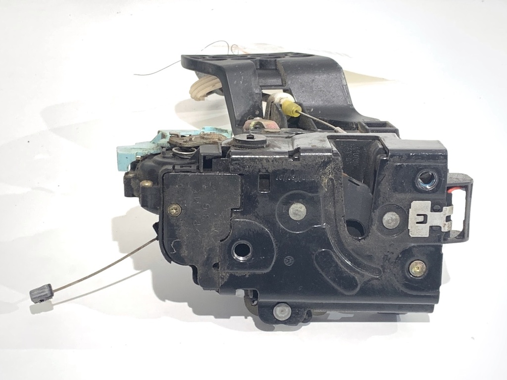 [STARK-820307] Cerradura de puerta trasera izquierda VW Touareg (7LA, 7L6, 7L7) 2002-2013
