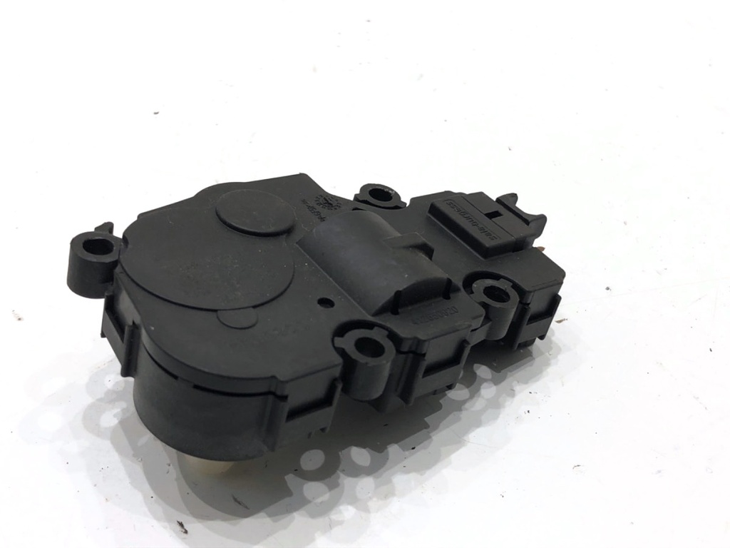 [STARK-820558] Calefactor auxiliar VOLVO V60 I (155, 157) 2.0 D3 110 kW 2010-2018