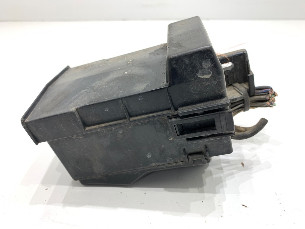 [STARK-821684] Caja de fusibles Suzuki Swift III (MZ, EZ) 1.3 DDiS 2005-2022
