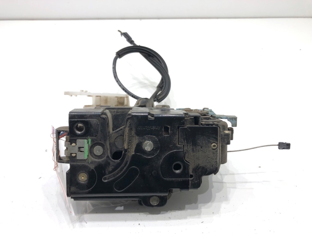 [STARK-823014] Cerradura de puerta delantera derecha SEAT Altea (5P1) 2004-2022 1.6 75kW 102CV