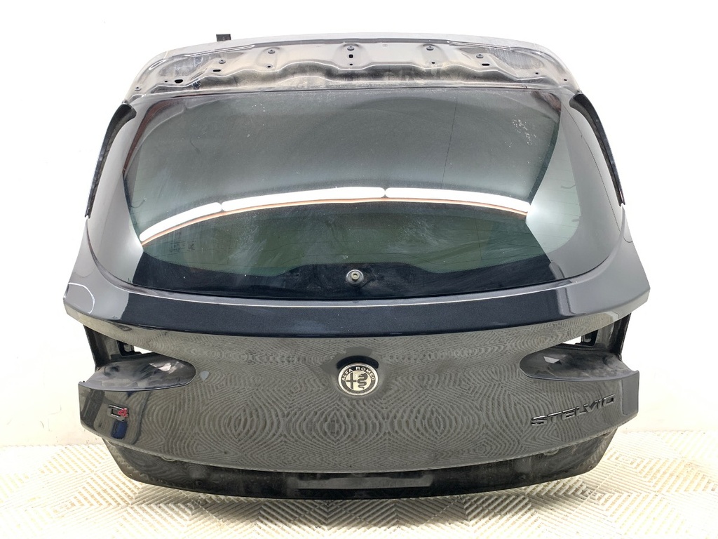 [STARK-815926] Portón trasero ALFA ROMEO STELVIO (949_) 2016-2022