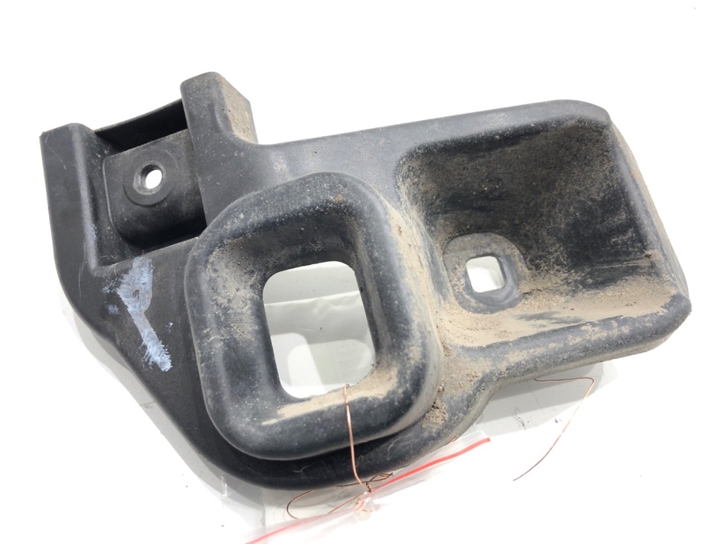 [STARK-824107] Deslizador de parachoques trasero derecho Audi A6 C7 Avant (4G5, 4GD) 2011-2018