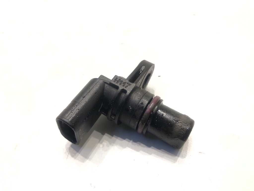 [STARK-824842] Sensor de posición del árbol de levas AUDI A6 C7 Avant (4G5, 4GD) 2011-2018 RS6 performance 605 CV