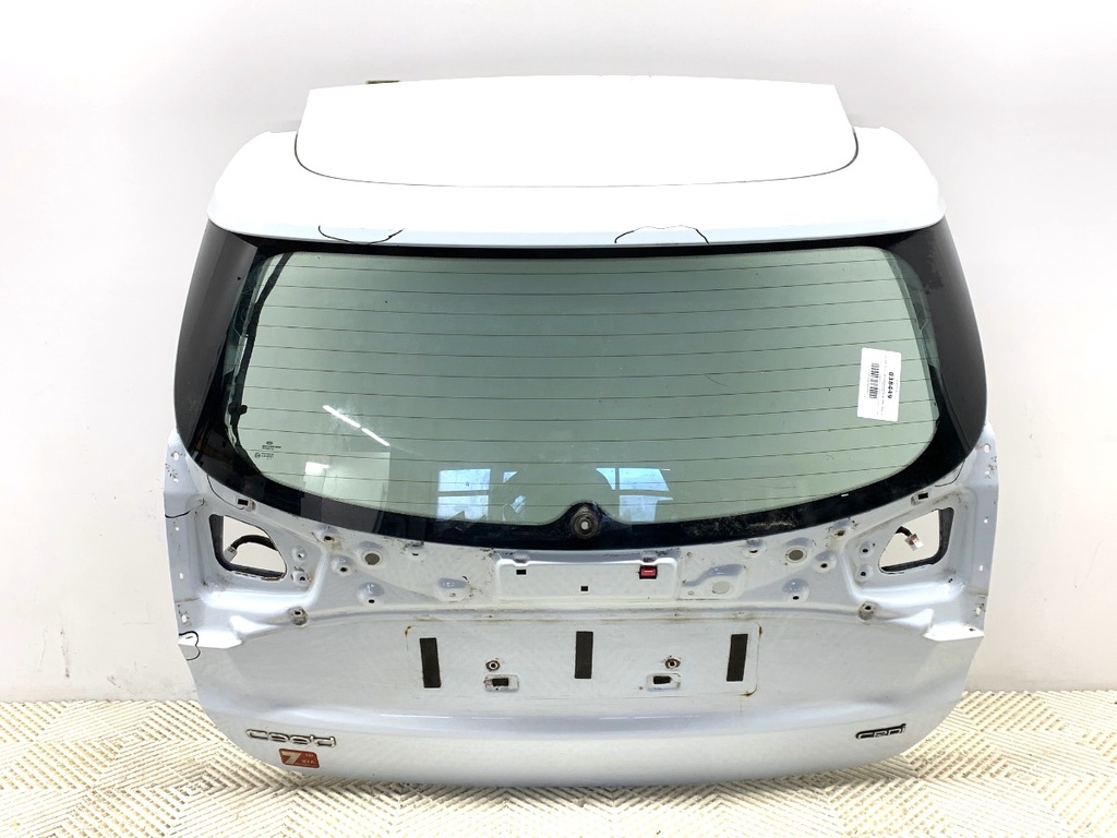 [STARK-838449] Portón trasero KIA CEE'D Sportswagon (JD) 2012-2018