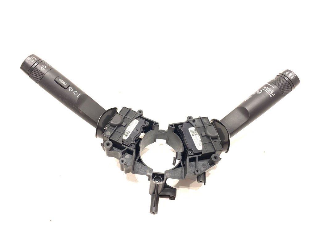 [STARK-825399] Combinado de luces OPEL CORSA E (X15) 1.4 66 kW 2014-2022